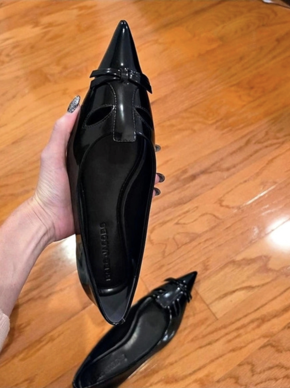 Marc Jacobs Pointed-Toe Bow Flats in Black